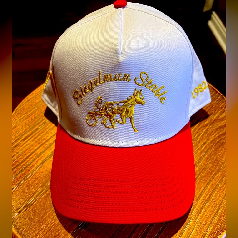 Siegelman stable hat. New condition.